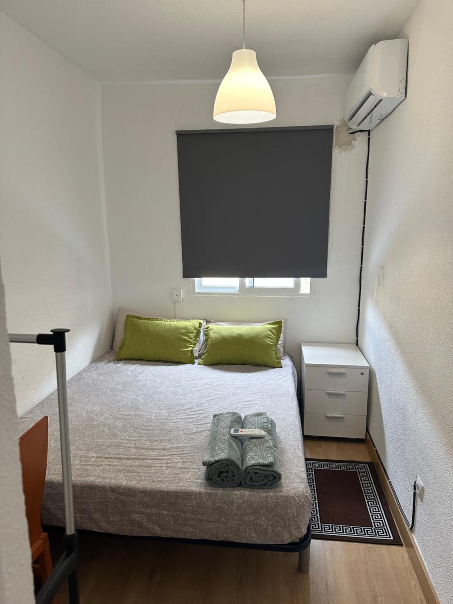 El Gengo Hostel Madrid Buitenkant foto